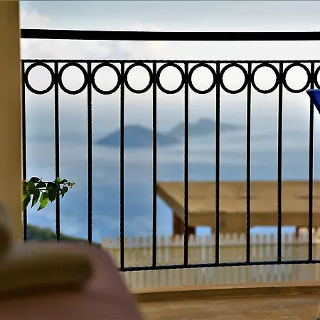 Willa Villa Zuemruet 4 Kalkan