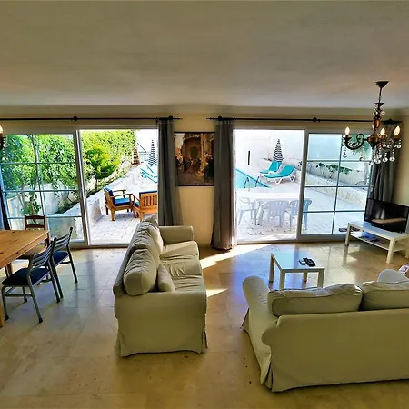 Villa Zuemruet 4 Willa